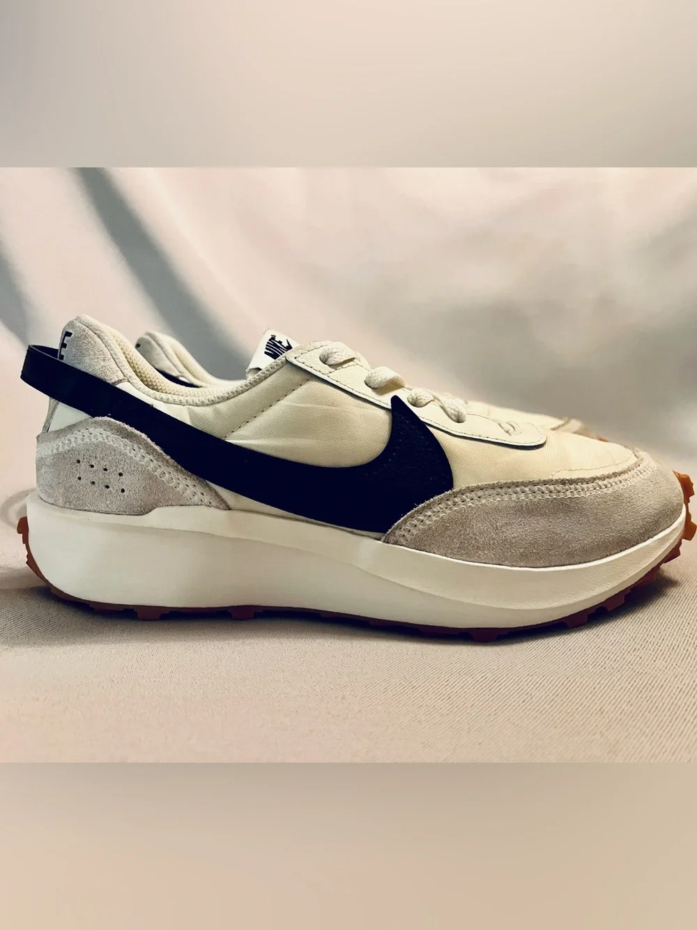 Nike Debut Waffle Sneakers in Sail/Black/Gum Women’s Size 7